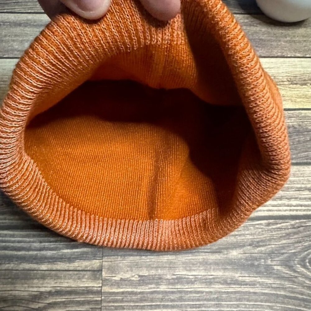Nike Peak ACG Beanie Winter Hat NWT ONE SIZE (Orange) Unisex (FJ6297-893) - Picture 5 of 8